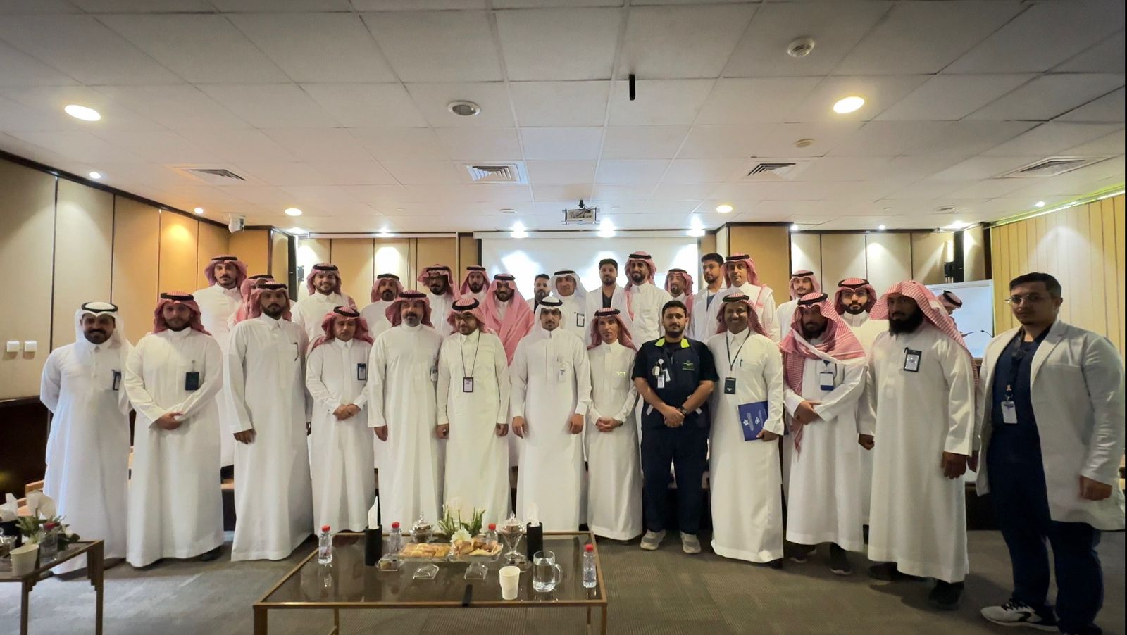 تجمع القصيم الصحي يحصل على شهادة الامتثال لجودة التدريب الإسعافي "الثمان الأولى" من هيئة الهلال الأحمر السعودي بالقصيم